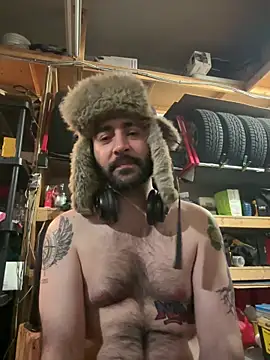 Faded-Solo online show from April 11, 2026, 4:42 am