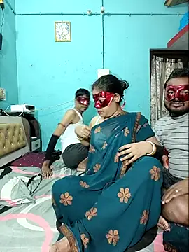 Snapshot of Hot_purva chatting on February 24, 2025, 5:09 pm Hot purva online show from February 24, 2025, 5:09 pm