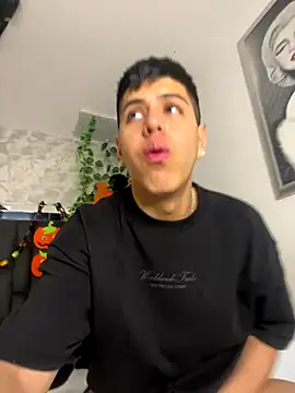 Angel Khouri online show from October 18, 2025, 3:41 am