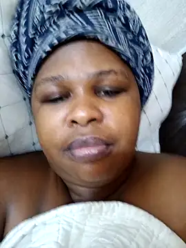 Snapshot of SexyLadyBoosxx chatting on October 9, 2025, 6:25 am SexyLadyBoosxx online show from October 9, 2025, 6:25 am