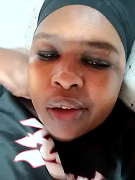 Snapshot of SexyLadyBoosxx chatting on October 13, 2025, 12:51 pm SexyLadyBoosxx online show from October 13, 2025, 12:51 pm