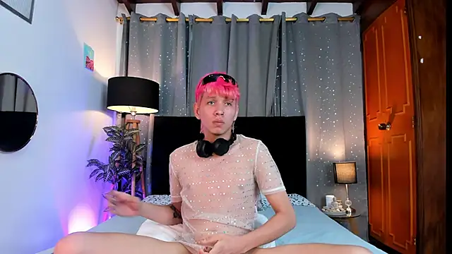 Snapshot of Brian-Ausslos chatting on March 11, 2025, 7:46 am Brian-Ausslos online show from March 11, 2025, 7:46 am