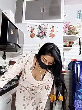 Snapshot of Best-Couple chatting on February 16, 2026, 3:38 am Best-Couple online show from February 16, 2026, 3:38 am