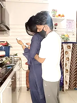 Best-Couple online show from March 3, 2025, 5:47 am