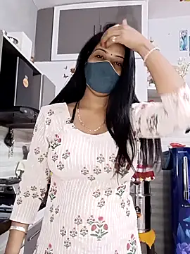 Snapshot of Best-Couple chatting on February 9, 2026, 3:37 am Best-Couple online show from February 9, 2026, 3:37 am