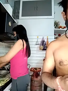 Best-Couple online show from February 13, 2025, 6:52 am