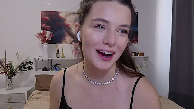 Nellie Medina online show from November 7, 2025, 9:25 am