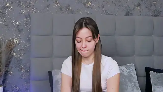 TheEmma online show from February 26, 2025, 3:54 pm