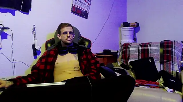 JamesMichael88 online show from February 24, 2025, 5:42 pm