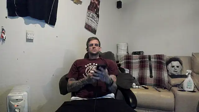 JamesMichael88 online show from March 6, 2025, 12:10 am