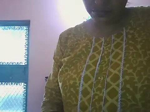 Hot-shanvi online show from September 20, 2025, 2:27 am