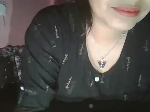 Hot-shanvi online show from November 26, 2025, 3:34 pm