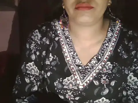 Hot-shanvi online show from March 13, 2026, 6:24 pm