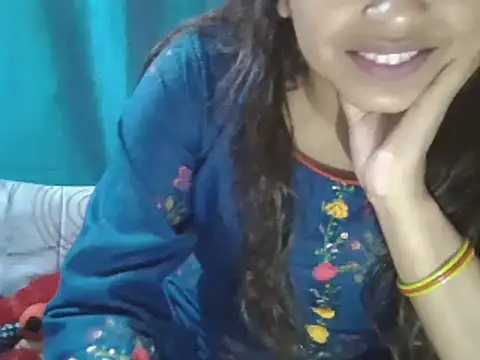 Hot-shanvi online show from March 19, 2025, 5:19 am