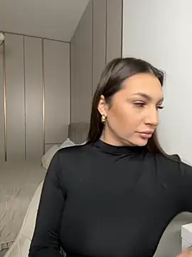 claraxjoyy online show from October 19, 2025, 4:15 am