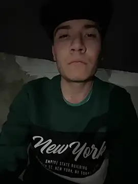 Snapshot of CarlosRyan1997 chatting on January 15, 2025, 9:13 am CarlosRyan1997 online show from January 15, 2025, 9:13 am