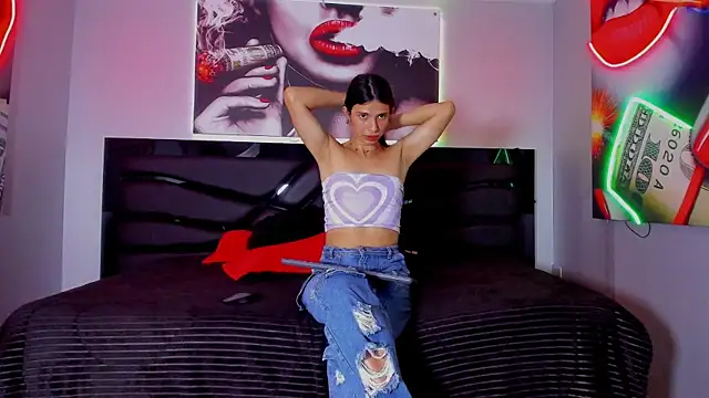 AlexaWatson  online show from February 18, 2025, 6:58 pm