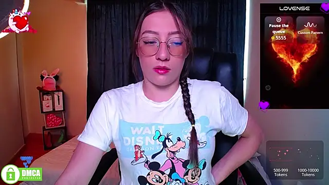 Qadesh Boix online show from October 14, 2025, 5:46 pm