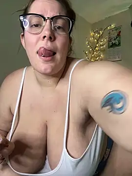 Thickarella420 online show from January 14, 2025, 2:50 am