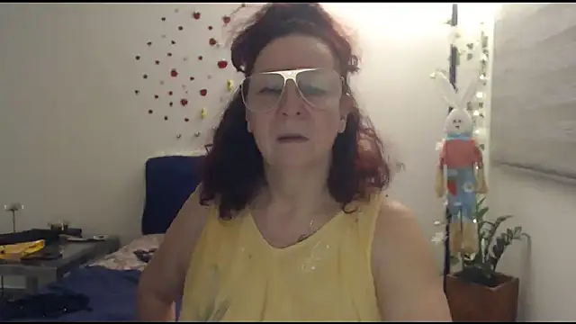 milchanel online show from April 4, 2026, 5:36 am