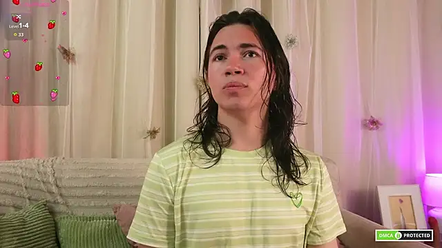 cute erelis  online show from February 8, 2026, 3:26 am