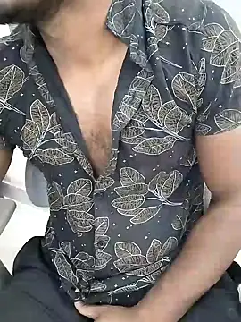 Snapshot of hot_boy_dic chatting on February 18, 2026, 2:35 pm hot boy dic online show from February 18, 2026, 2:35 pm