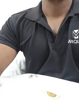 Snapshot of hot_boy_dic chatting on February 21, 2026, 1:57 pm hot boy dic online show from February 21, 2026, 1:57 pm