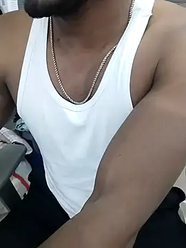 Snapshot of hot_boy_dic chatting on February 13, 2026, 2:28 pm hot boy dic online show from February 13, 2026, 2:28 pm