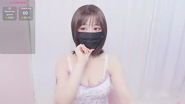 rosepink77 online show from February 18, 2025, 12:06 pm