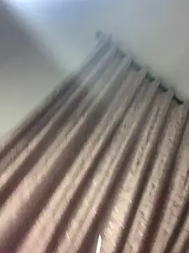 Thando04 online show from November 29, 2025, 9:37 pm