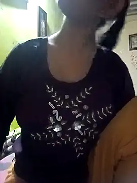 Snapshot of Piya_Ji chatting on October 6, 2025, 10:49 am Piya Ji online show from October 6, 2025, 10:49 am