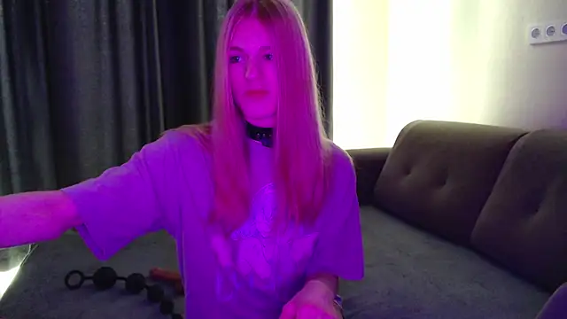 Snapshot of blaire__18 chatting on March 6, 2025, 6:41 am blaire 18 online show from March 6, 2025, 6:41 am