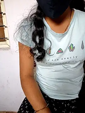 lovelygirl4567 online show from March 1, 2025, 8:56 am