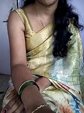 lovelygirl4567 online show from February 3, 2026, 5:49 am