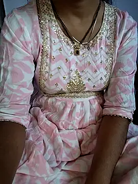 Snapshot of lovelygirl4567 chatting on January 9, 2026, 5:47 am lovelygirl4567 online show from January 9, 2026, 5:47 am