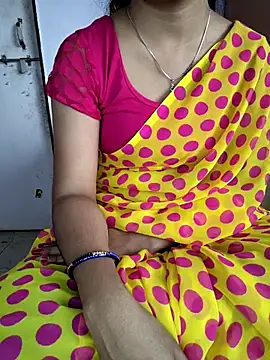 lovelygirl4567 online show from February 17, 2026, 5:38 am