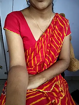 Snapshot of lovelygirl4567 chatting on November 25, 2025, 6:14 am lovelygirl4567 online show from November 25, 2025, 6:14 am