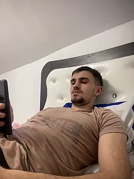 Demonpull69 online show from February 4, 2026, 4:24 pm