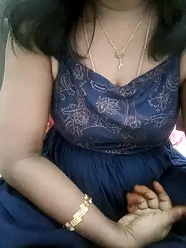 Snapshot of Tamil_Vishalini chatting on October 9, 2025, 6:25 am Tamil Vishalini online show from October 9, 2025, 6:25 am