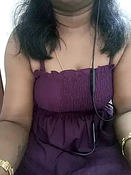 Snapshot of Tamil_Vishalini chatting on November 20, 2025, 7:31 am Tamil Vishalini online show from November 20, 2025, 7:31 am