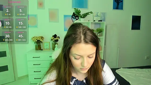 MiaVixxen online show from September 23, 2025, 3:46 am