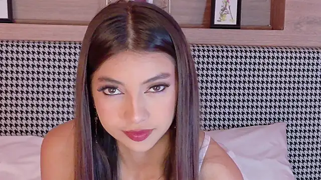 NickyBelmonth online show from February 1, 2025, 12:04 pm