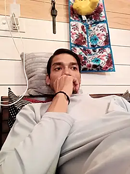 Snapshot of Tarun_0026 chatting on November 3, 2025, 6:18 am Tarun 0026 online show from November 3, 2025, 6:18 am