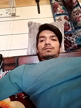 Snapshot of Tarun_0026 chatting on April 27, 2026, 6:44 am Tarun 0026 online show from April 27, 2026, 6:44 am