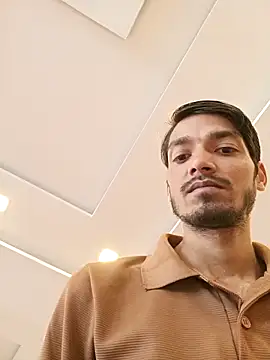 Snapshot of Tarun_0026 chatting on October 25, 2025, 5:17 am Tarun 0026 online show from October 25, 2025, 5:17 am