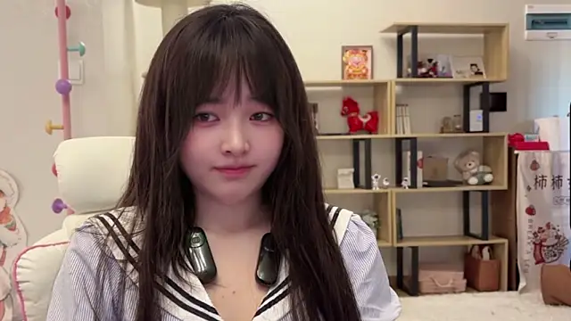 Chenjing0 online show from February 20, 2026, 6:19 am