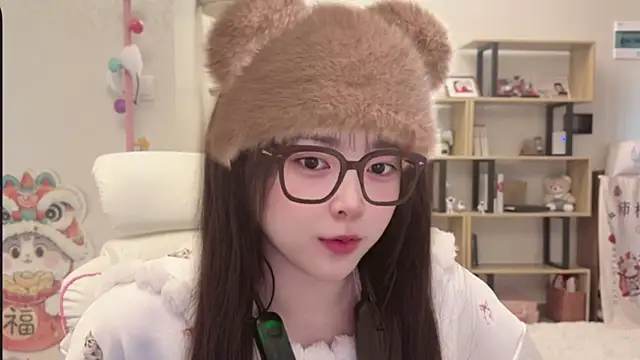 Chenjing0 online show from January 13, 2026, 4:49 am