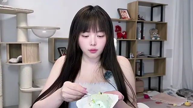 Chenjing0 online show from May 24, 2026, 12:16 pm