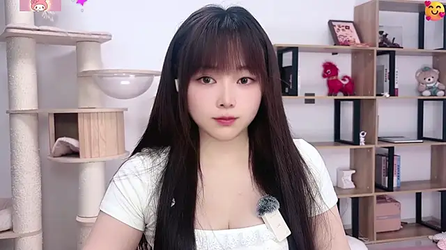 Chenjing0 online show from June 16, 2026, 12:38 pm