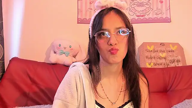 Misha Lover online show from October 11, 2025, 8:32 pm